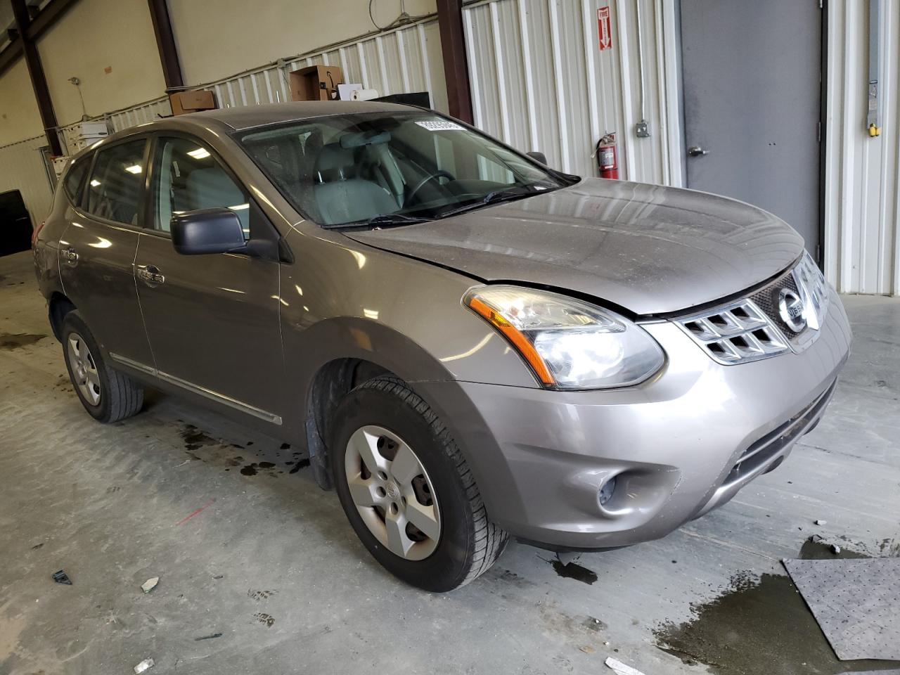 2014 Nissan Rogue - Image 4