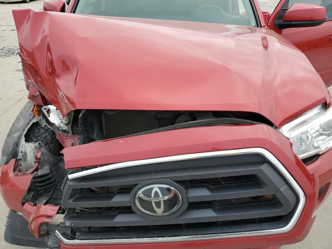 2021 Toyota Tacoma - Image 11