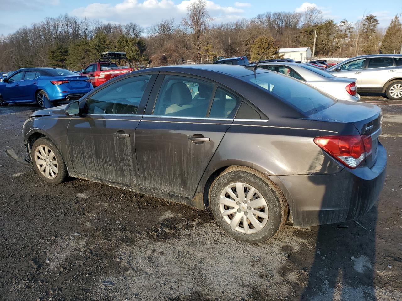 2011 Chevrolet Cruze - Image 2