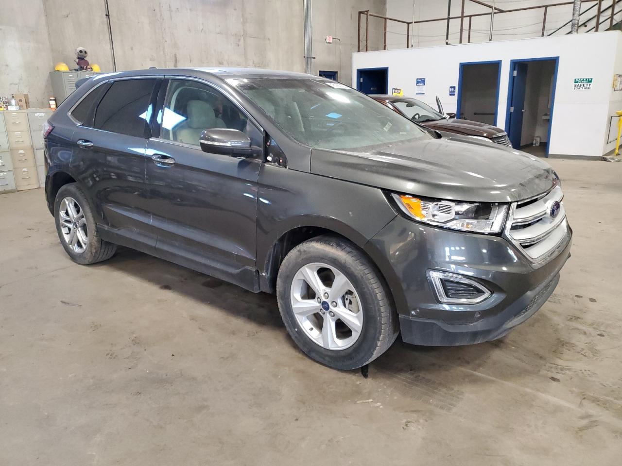 2017 Ford Edge - Image 4