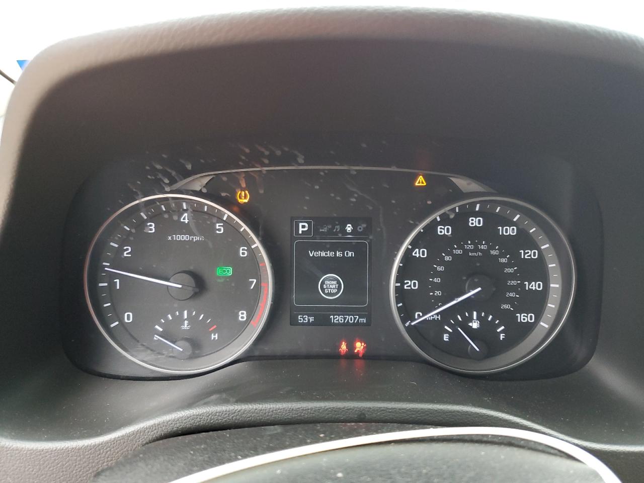 2017 Hyundai Elantra - Image 9