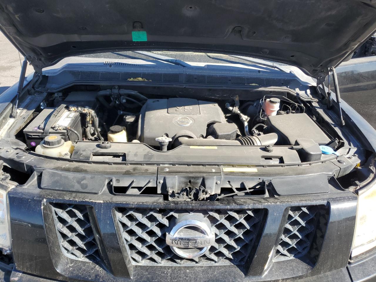 2008 Nissan Titan - Image 13