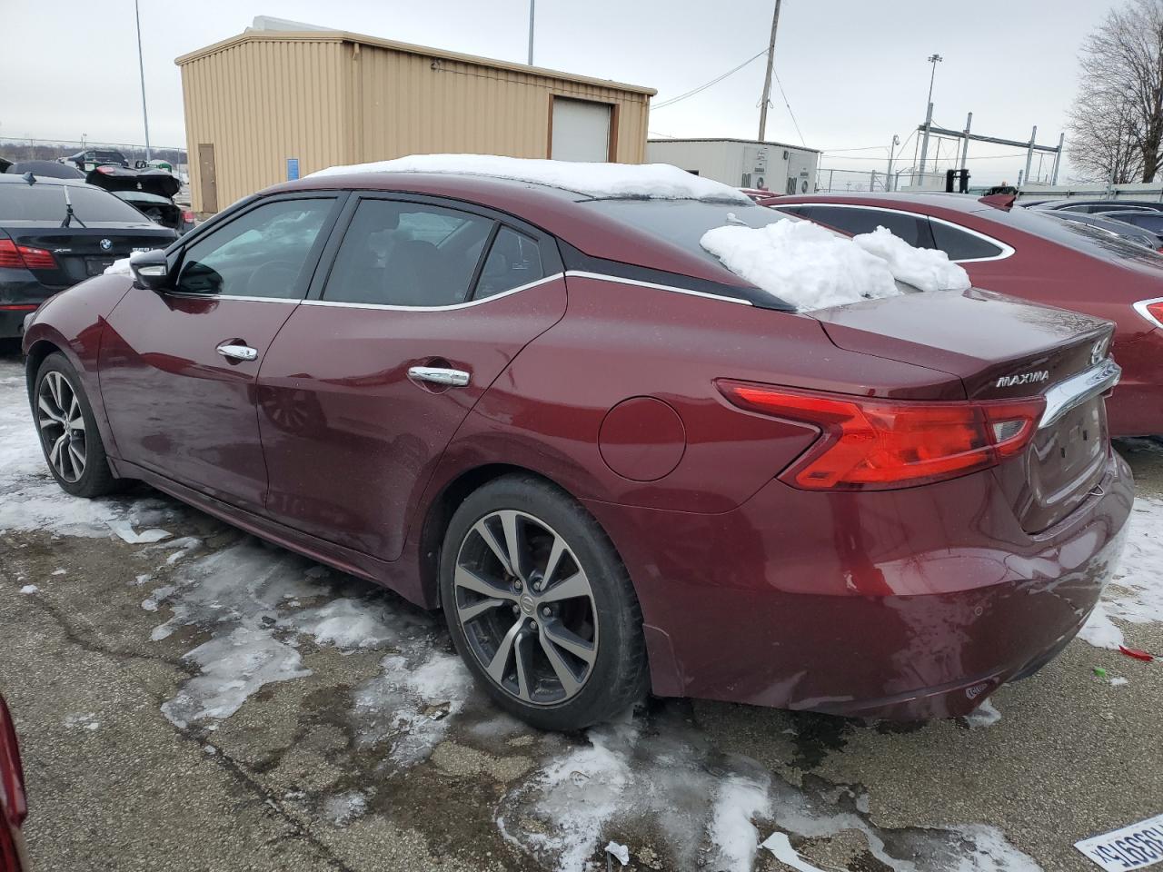 2016 Nissan Maxima - Image 2