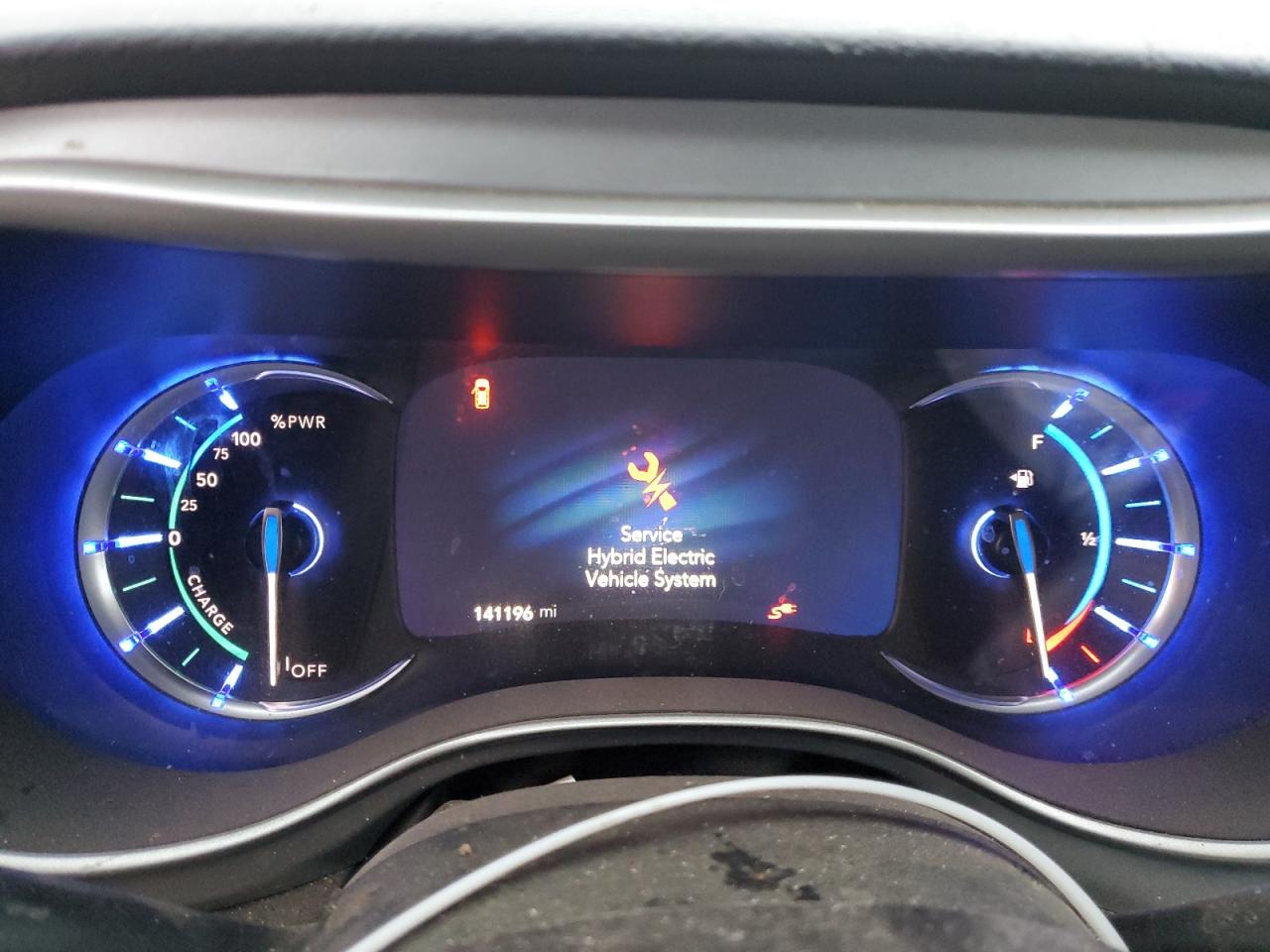 2019 Chrysler Pacifica - Image 9