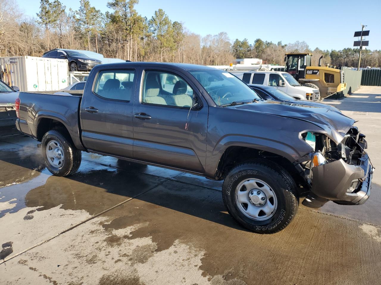 2018 Toyota Tacoma - Image 4