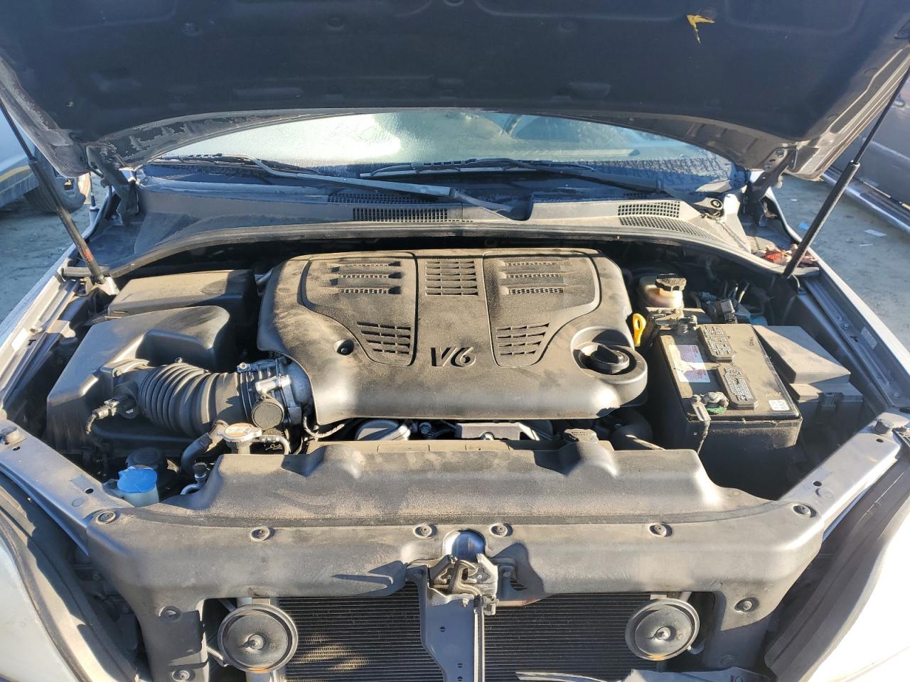 2008 Kia Sorento - Image 13
