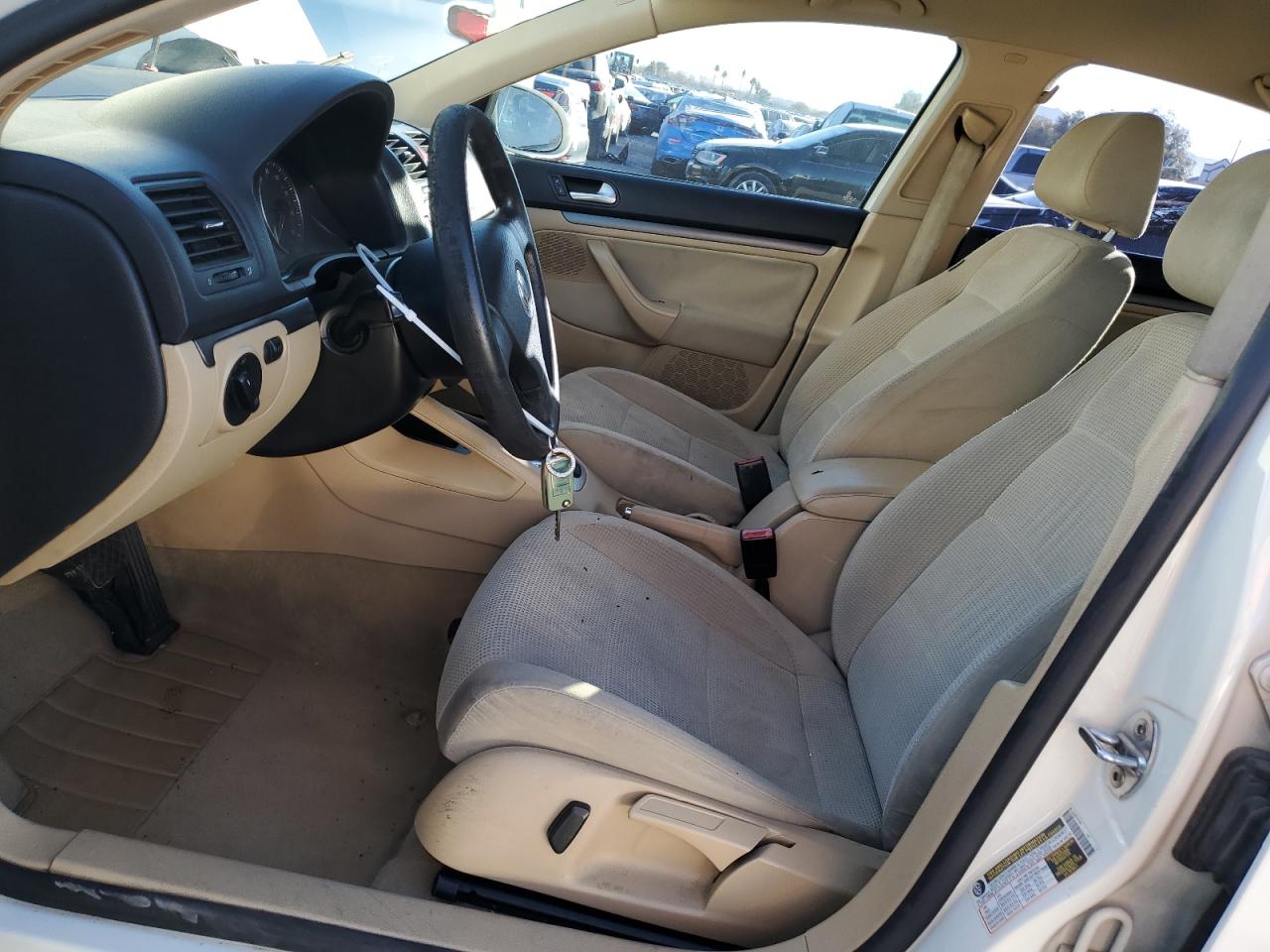 2008 Volkswagen Jetta - Image 7