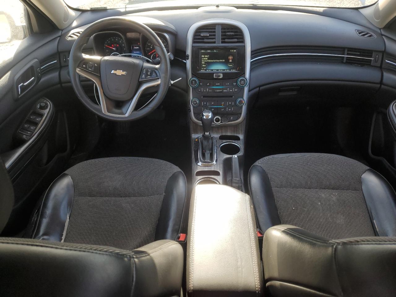 2015 Chevrolet Malibu - Image 8
