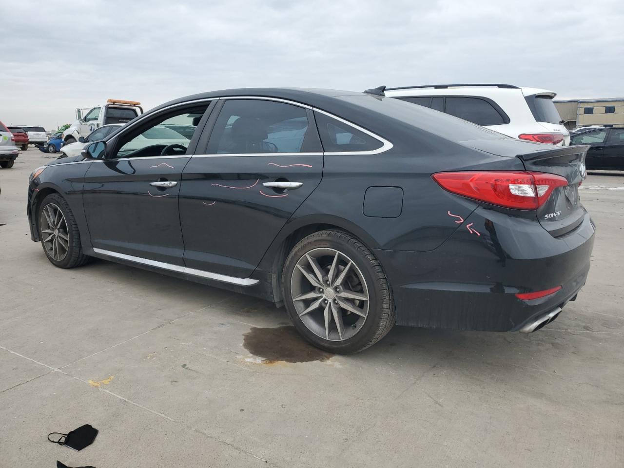 2015 Hyundai Sonata - Image 2