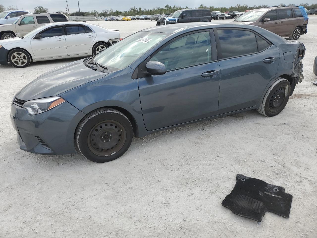 VIN 2T1BURHE6GC596099 2016 TOYOTA COROLLA no.1