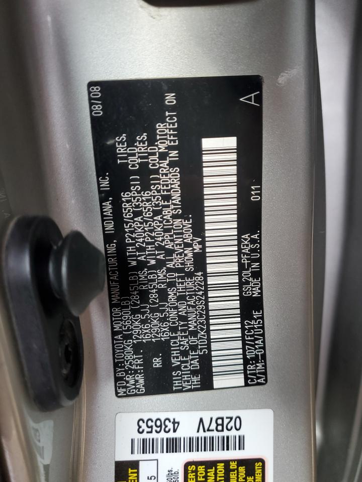 2009 Toyota Sienna - Image 13