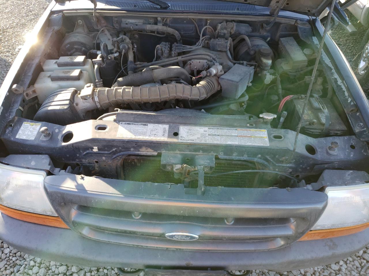 2000 Ford Ranger - Image 11