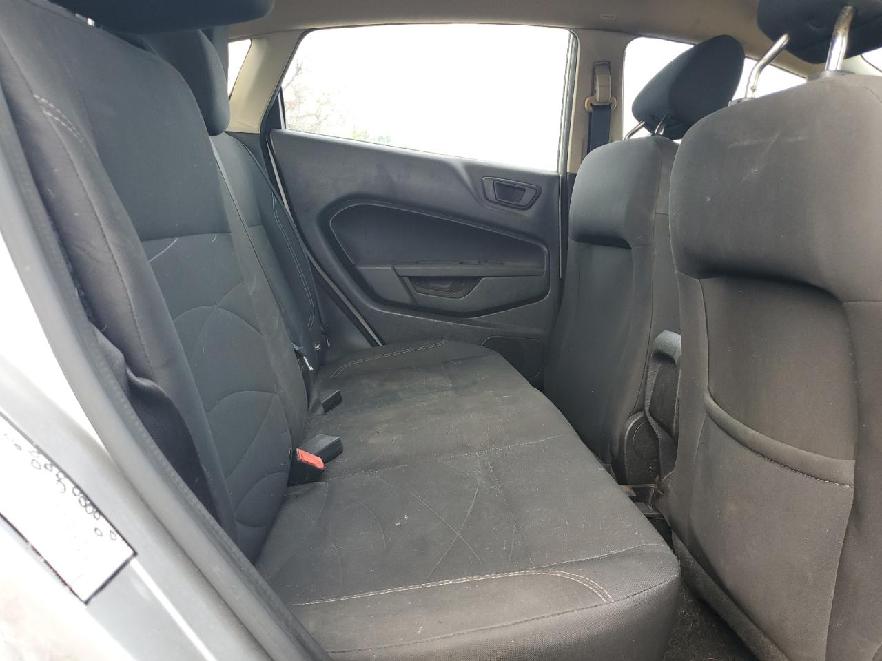 2019 Ford Fiesta - Image 12
