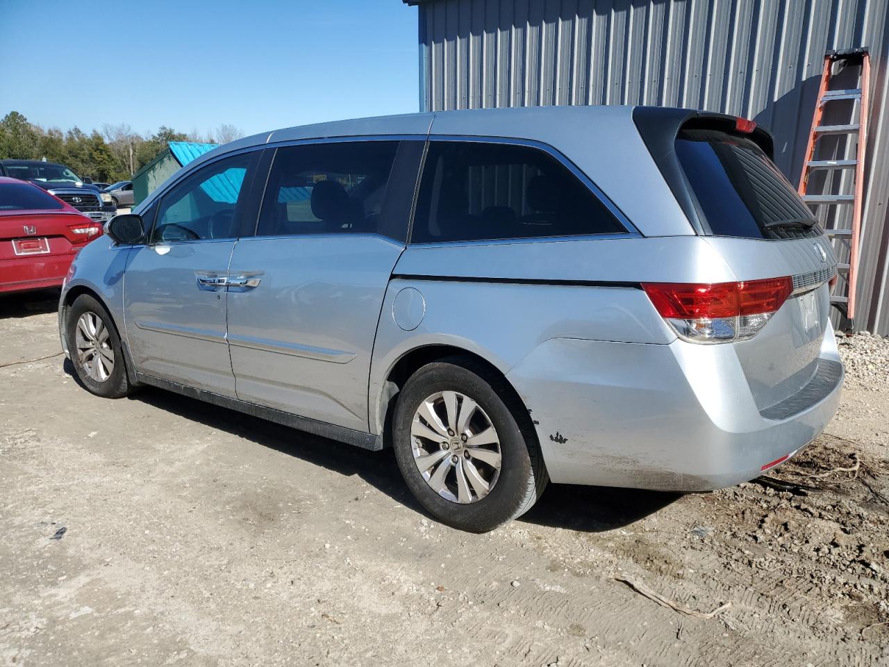 2014 Honda Odyssey - Image 2