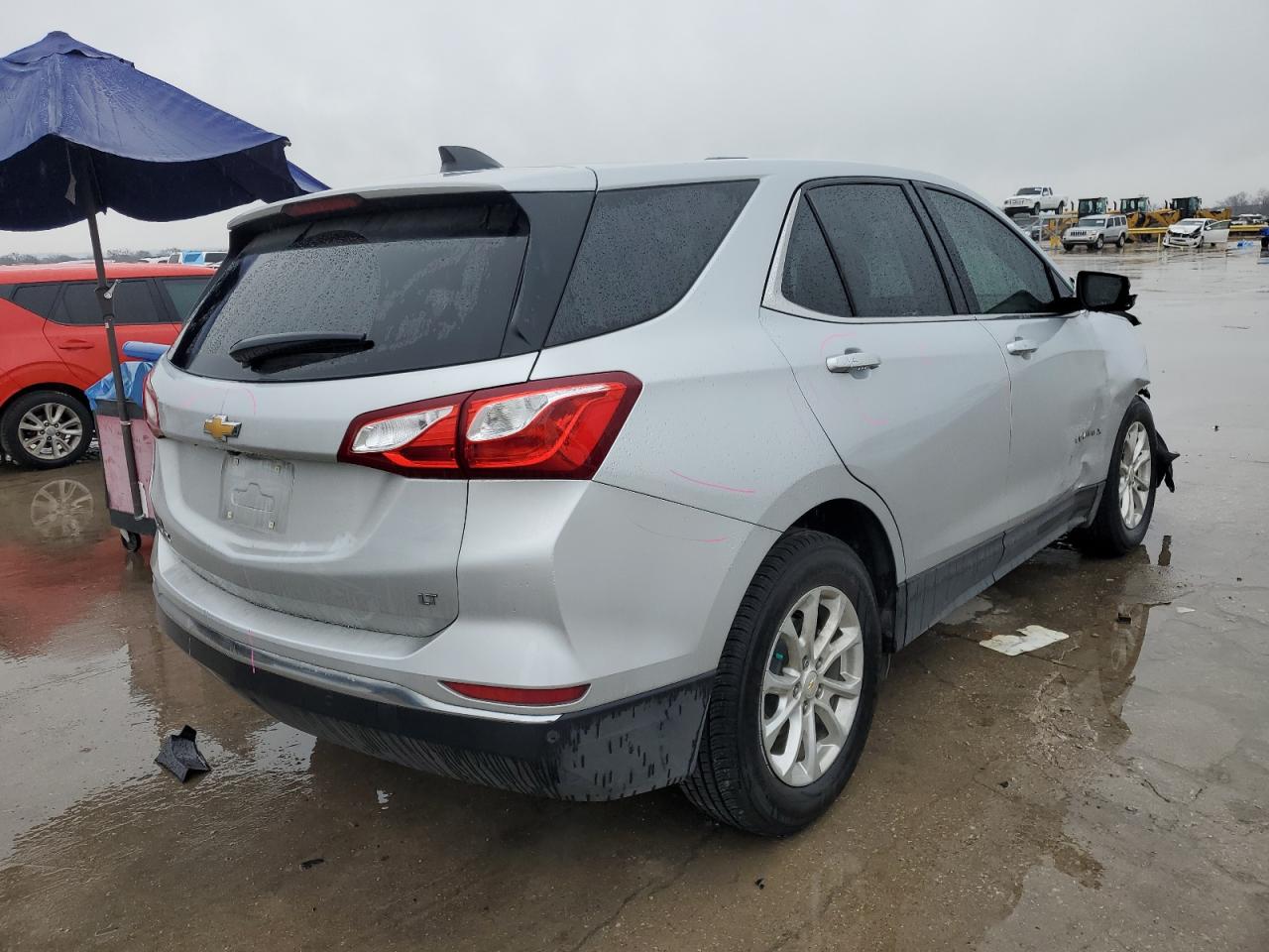 2019 Chevrolet Equinox - Image 3