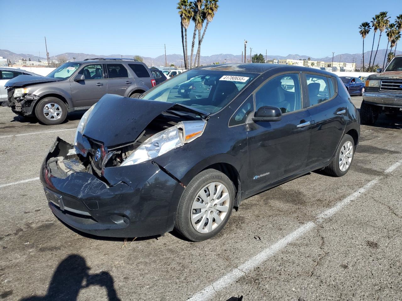 2015 Nissan Leaf - Image 1