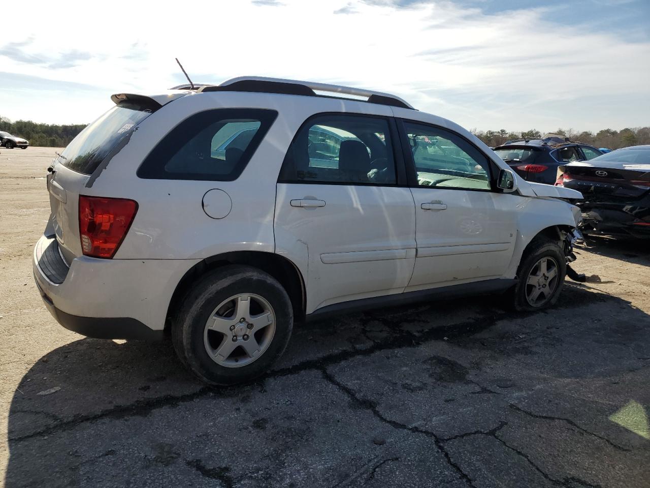 2008 Pontiac Torrent - Image 3