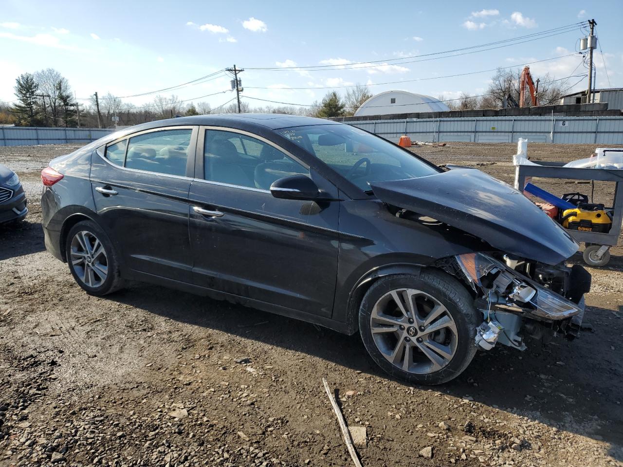 2017 Hyundai Elantra - Image 4