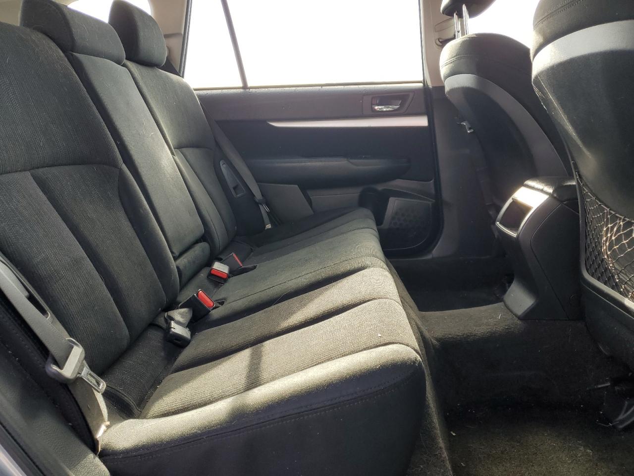 2013 Subaru Outback - Image 11