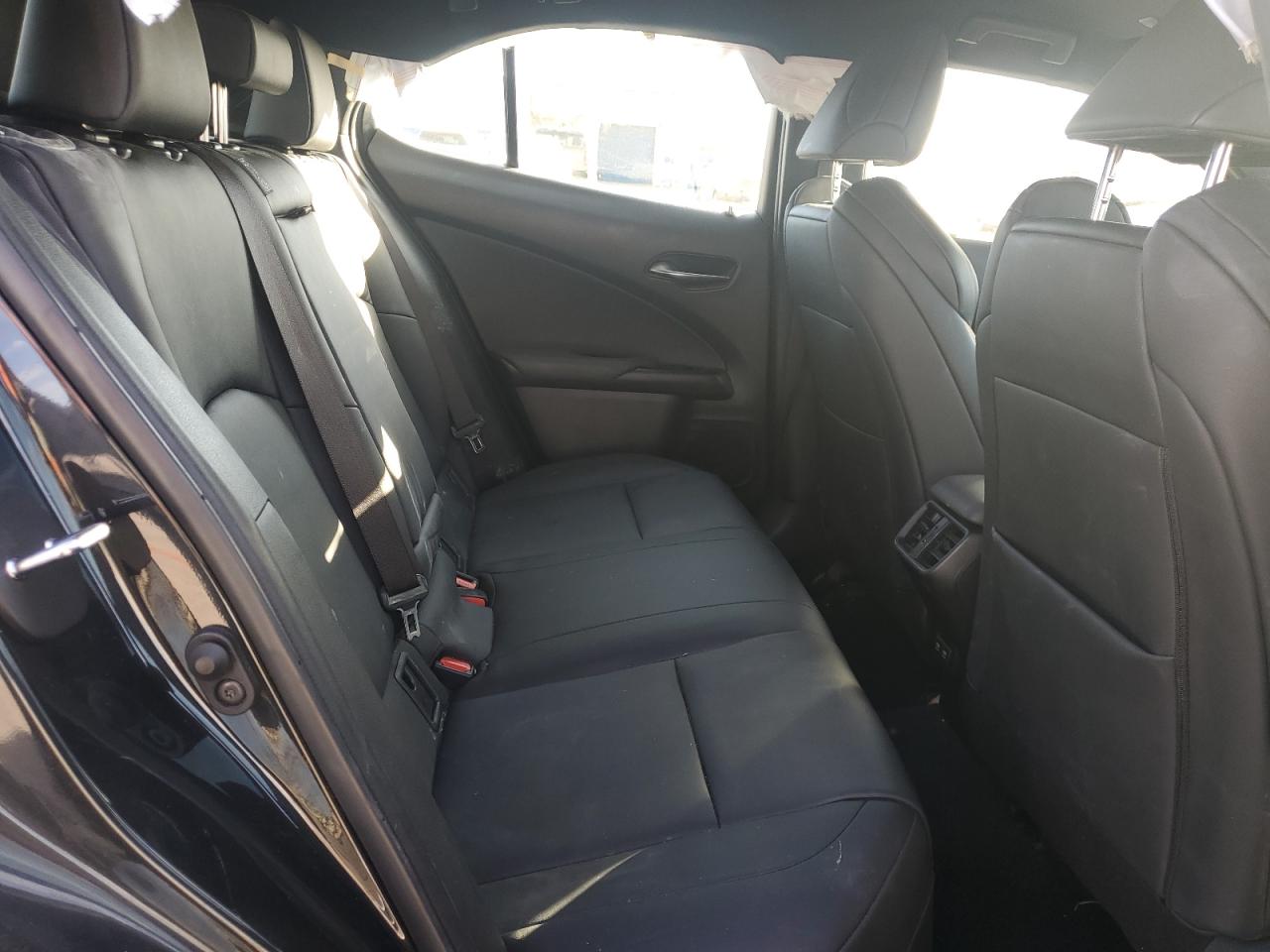 2020 Lexus UX - Image 12