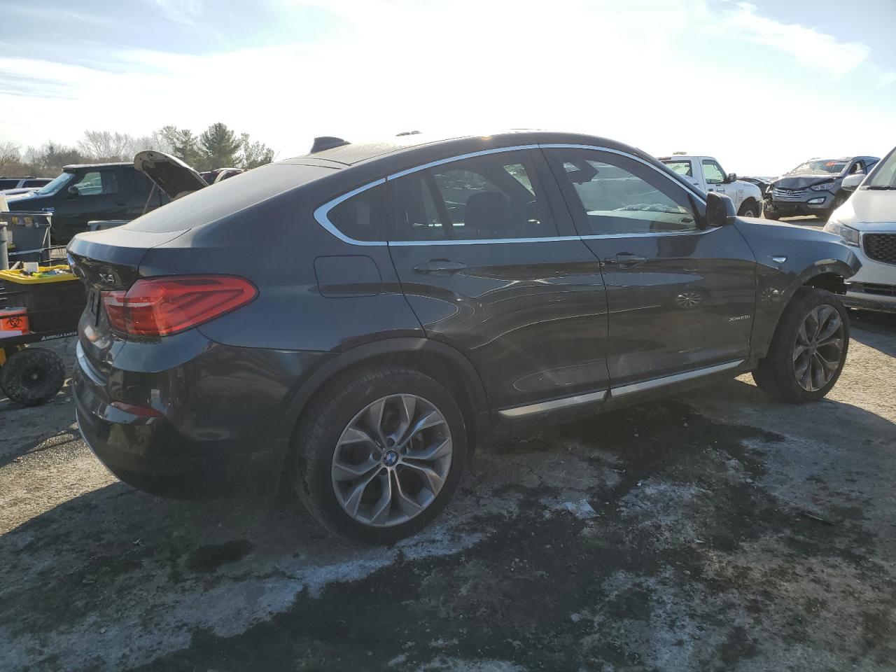 2018 BMW X4 - Image 3