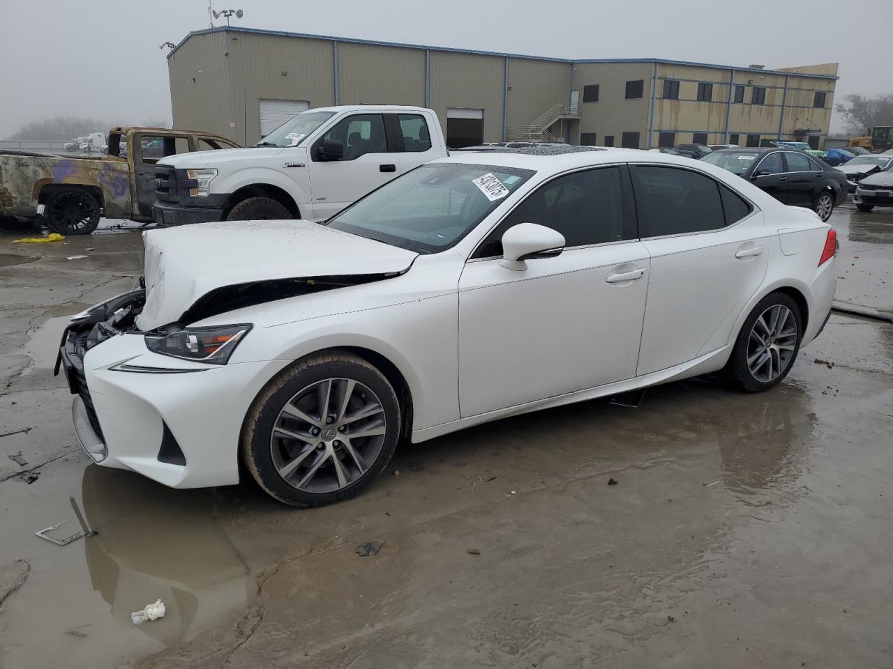 2018 Lexus IS - Image 1