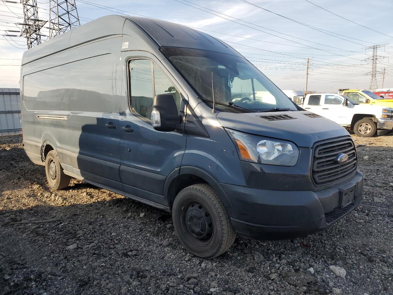 VIN 1FTYR3XM1KKB13241 2019 FORD TRANSIT no.4