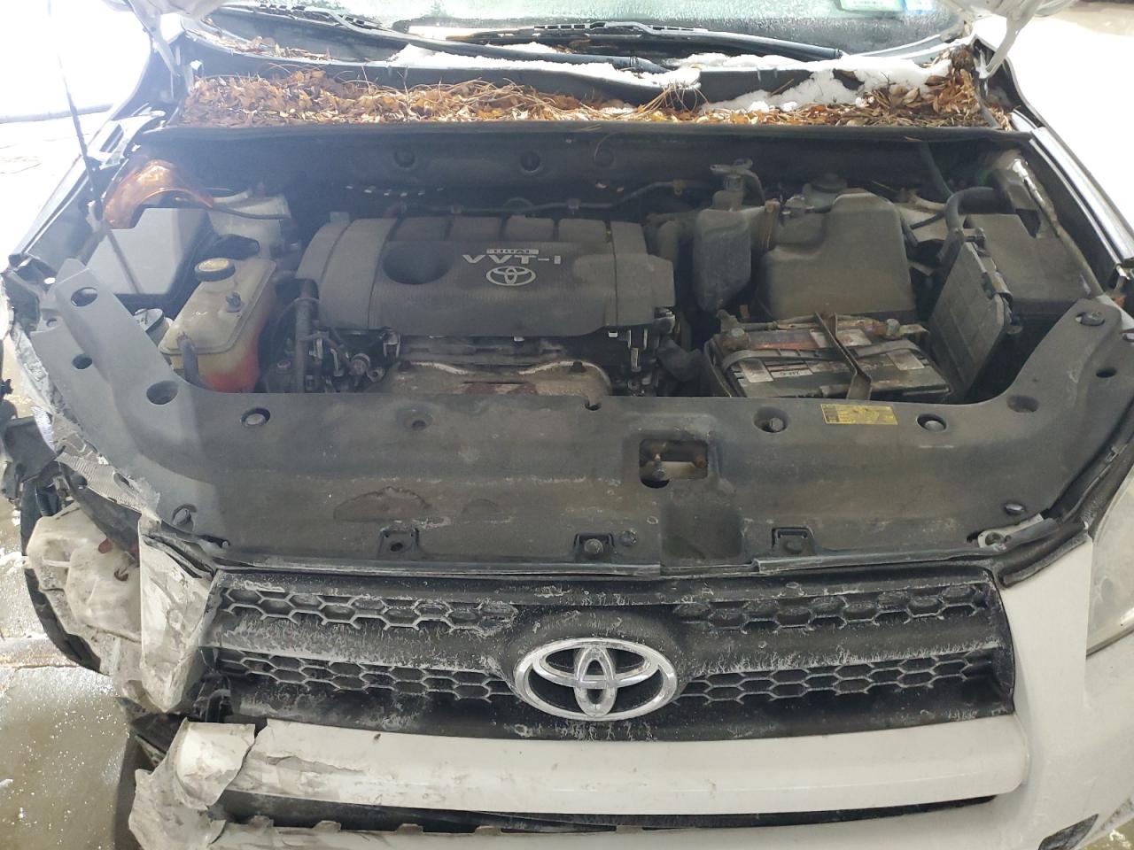 2010 Toyota RAV 4 - Image 12
