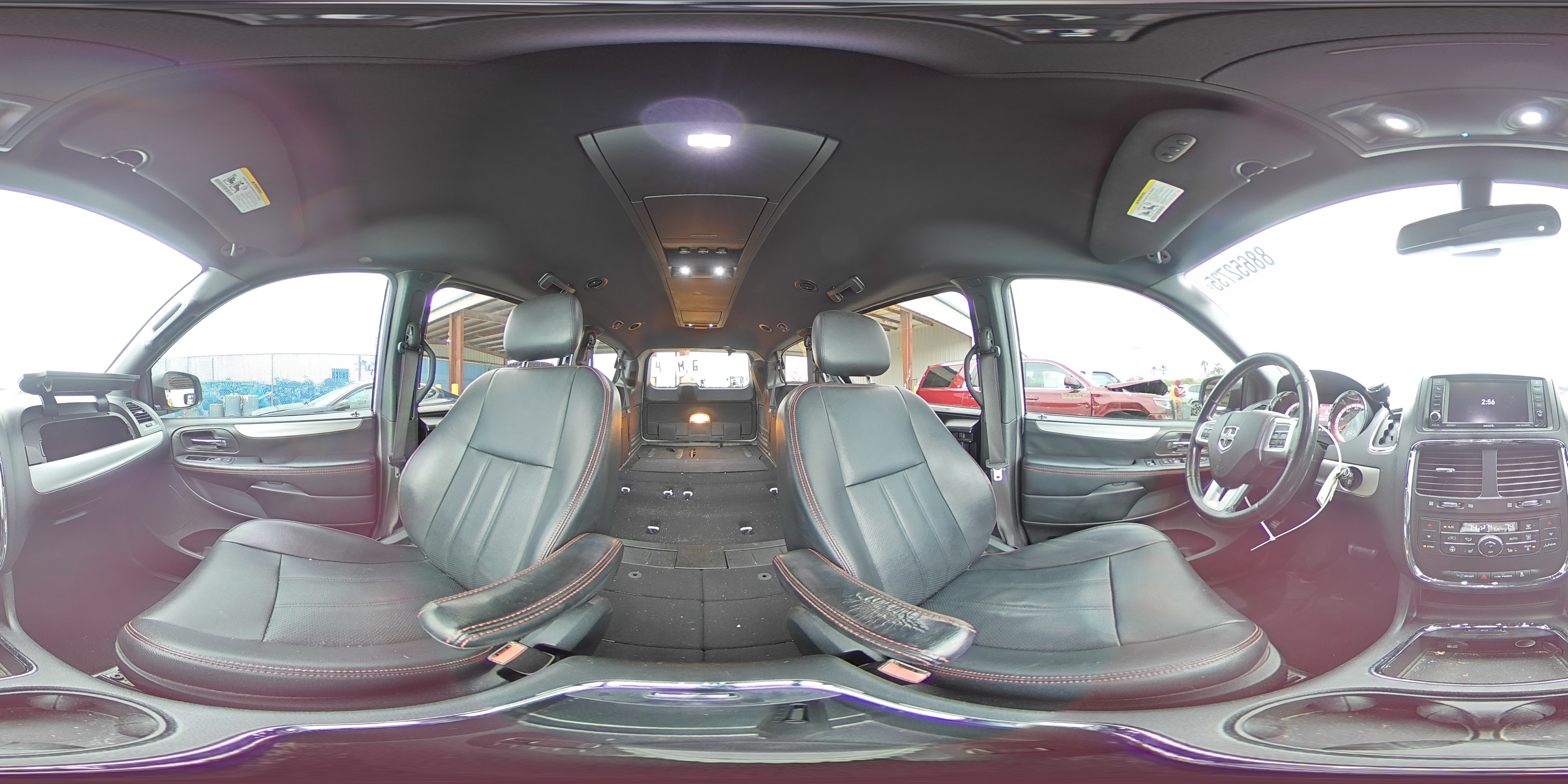 2020 Dodge Caravan - Image 16