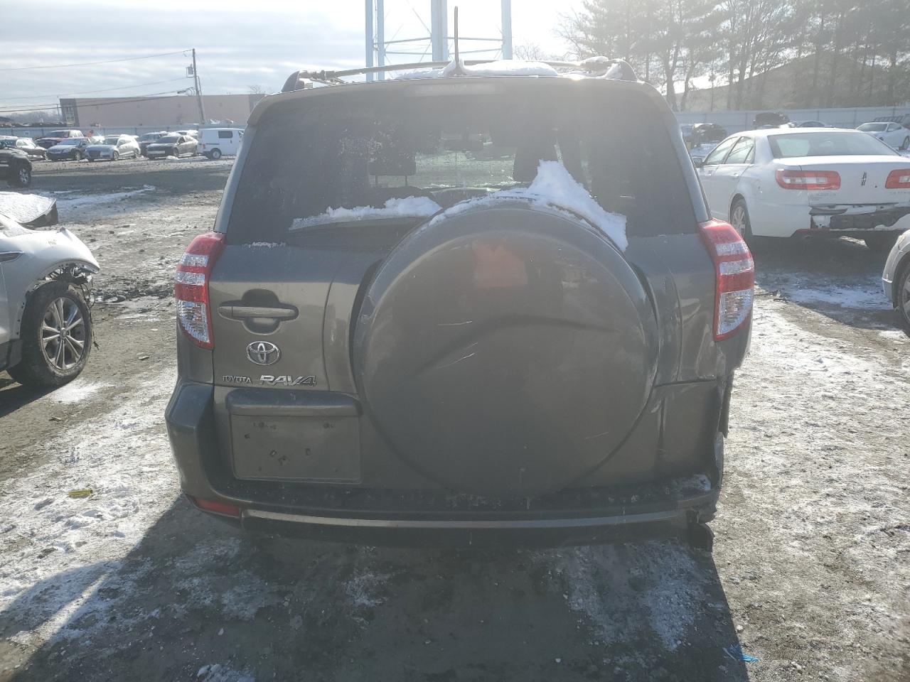 2010 Toyota RAV 4 - Image 6