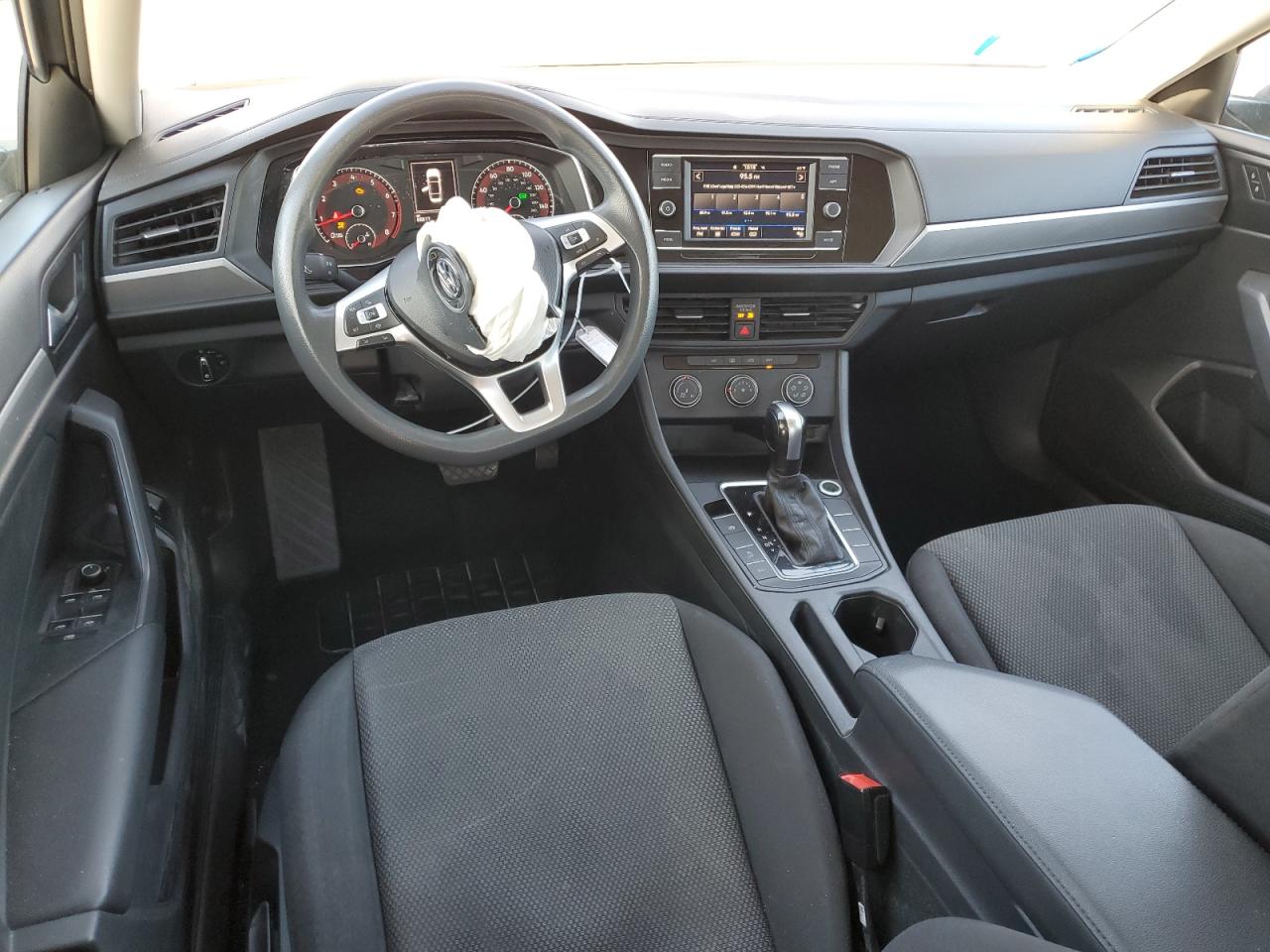 2021 Volkswagen Jetta - Image 8
