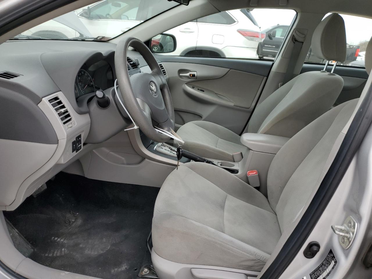 2010 Toyota Corolla - Image 7