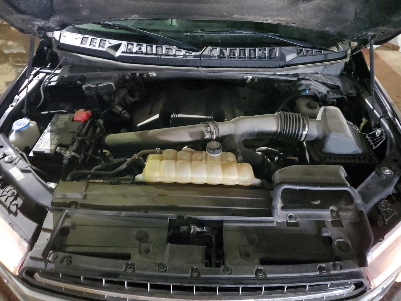 2019 Ford F-150 - Image 11