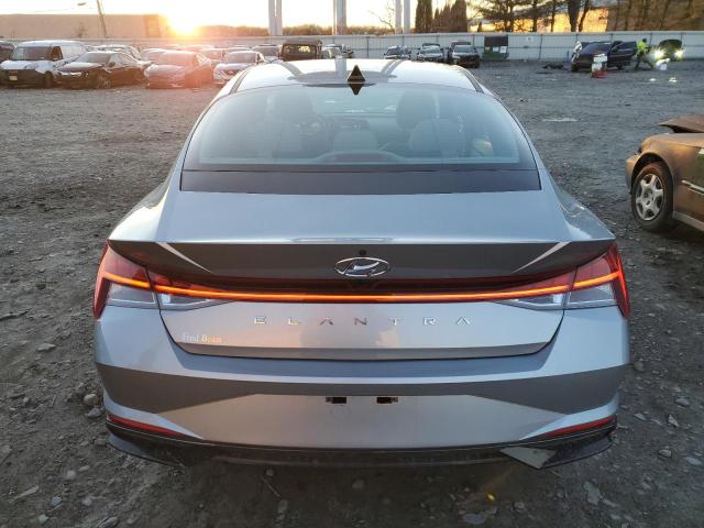  HYUNDAI ELANTRA 2021 Srebrny