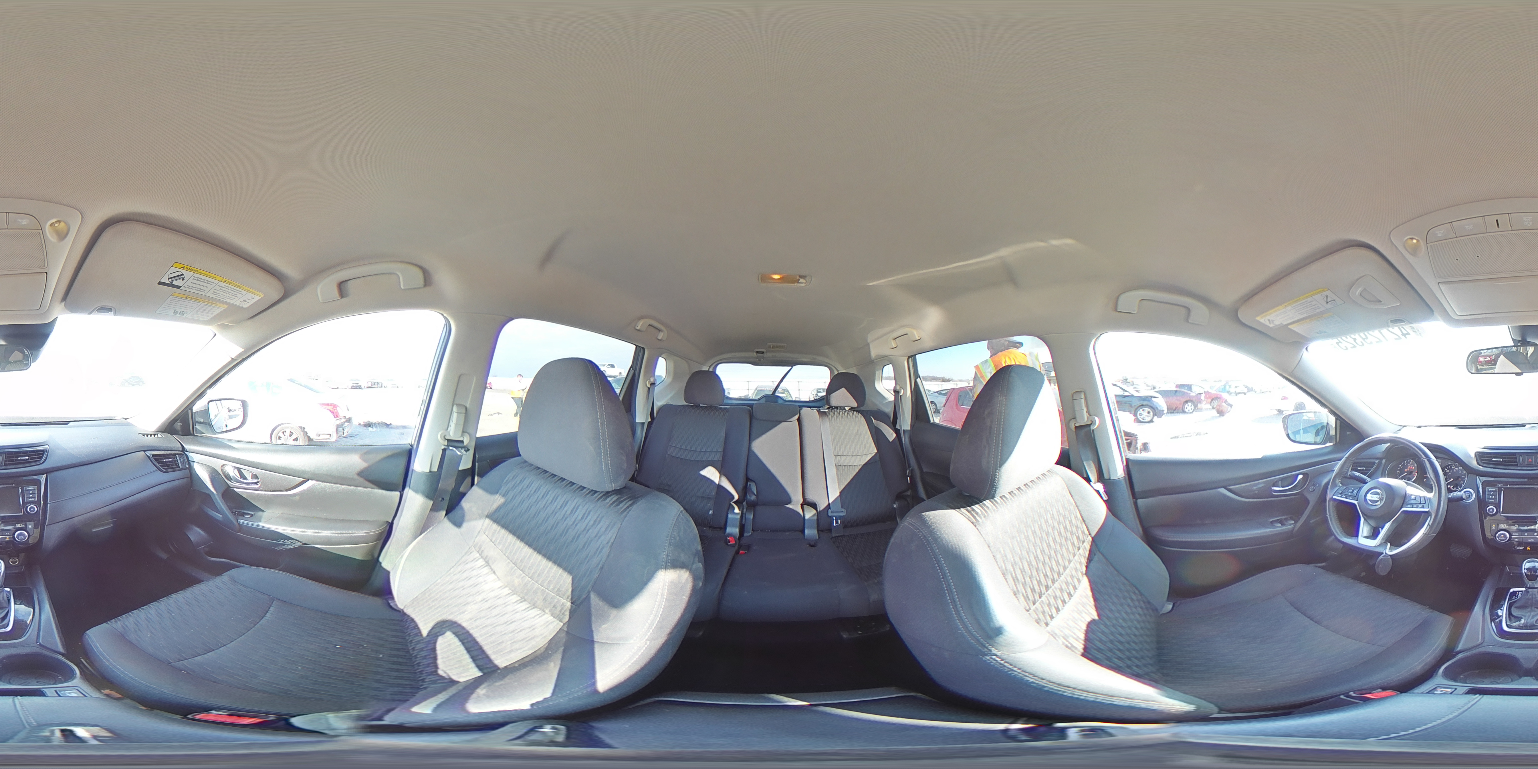 2020 Nissan Rogue - Image 14