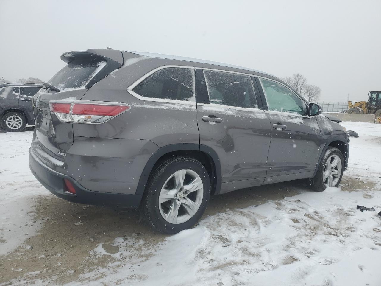 2015 Toyota Highlander - Image 3