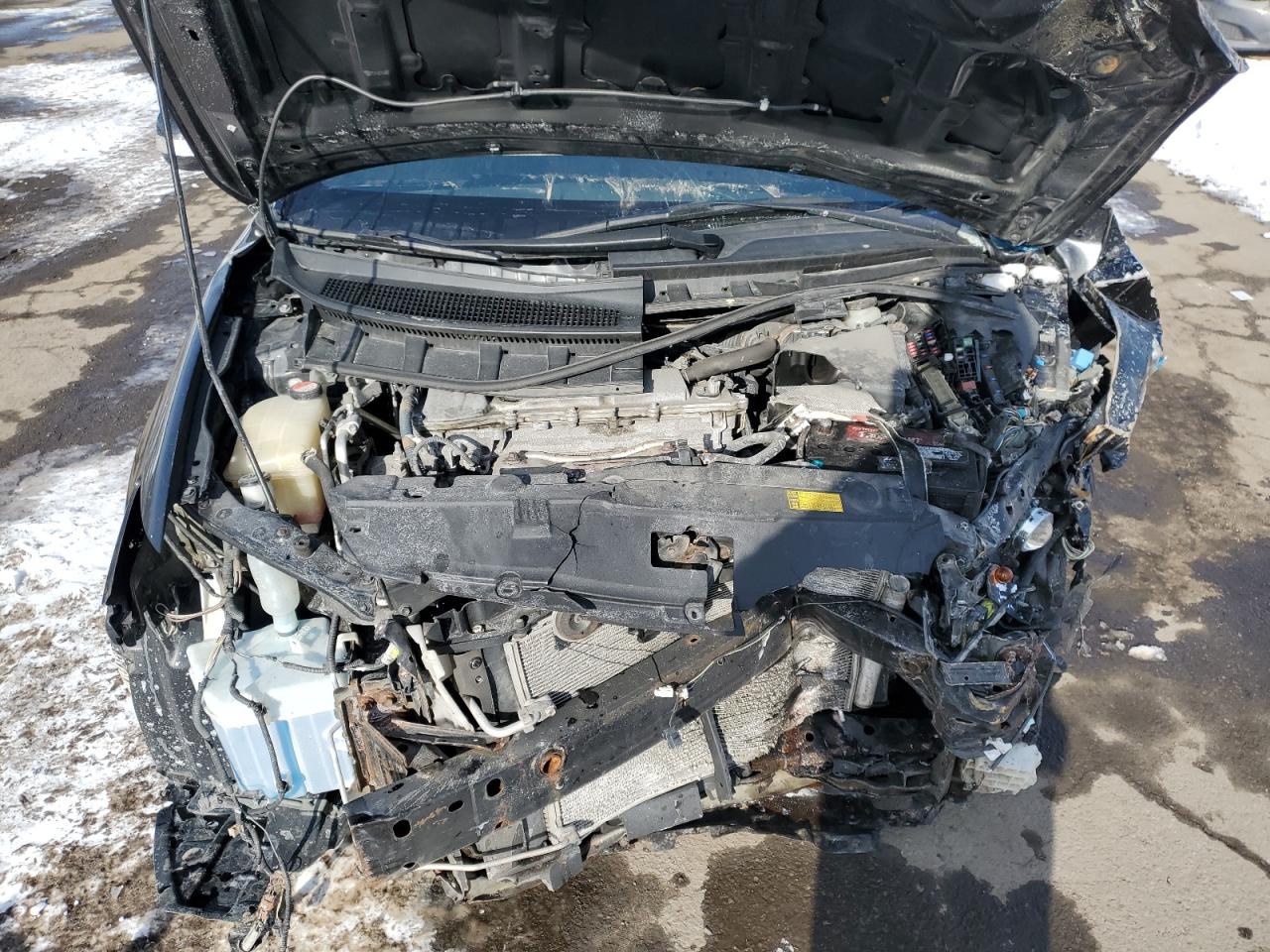 2015 Toyota tC - Image 11