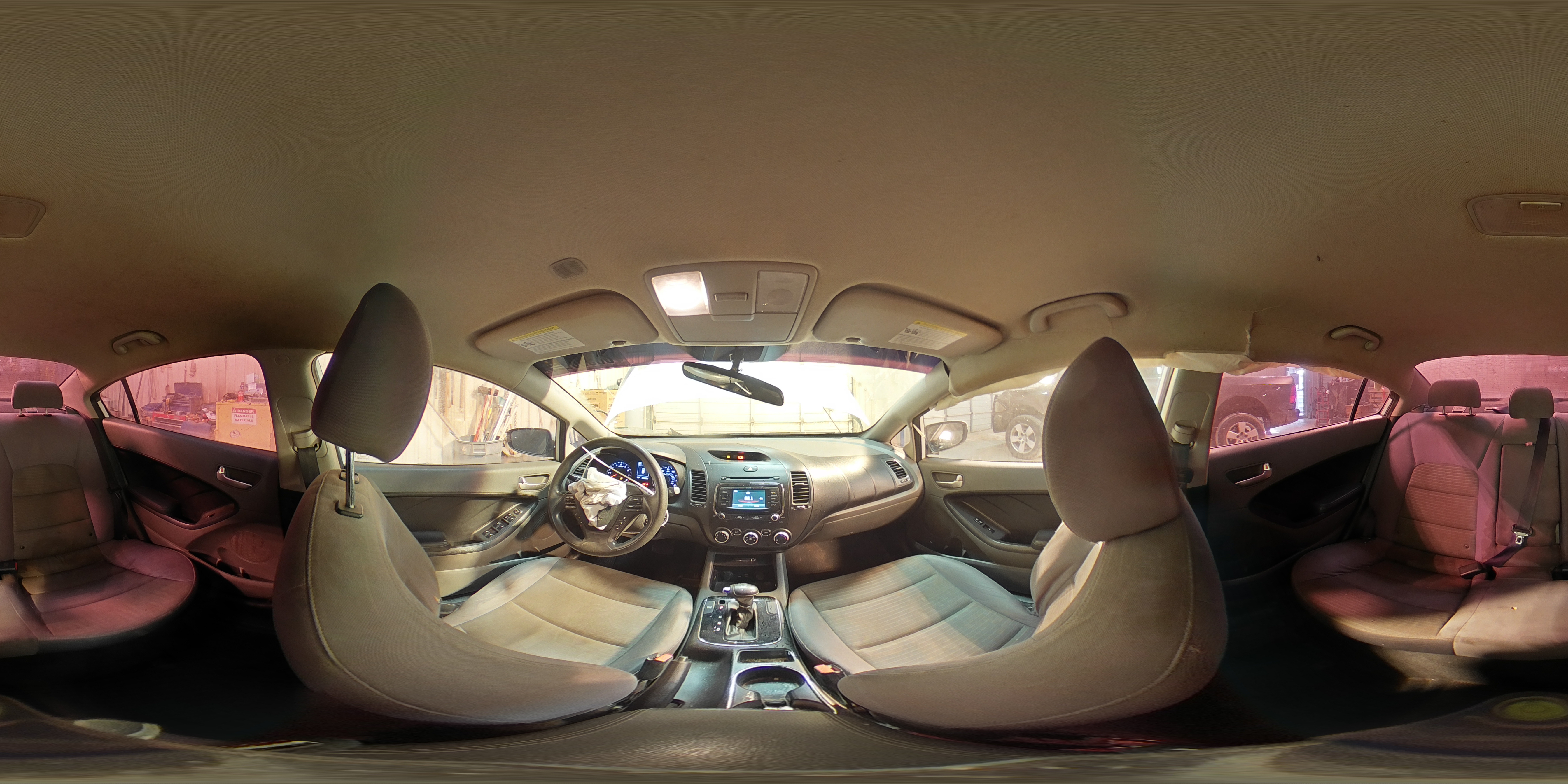2017 Kia Forte - Image 13