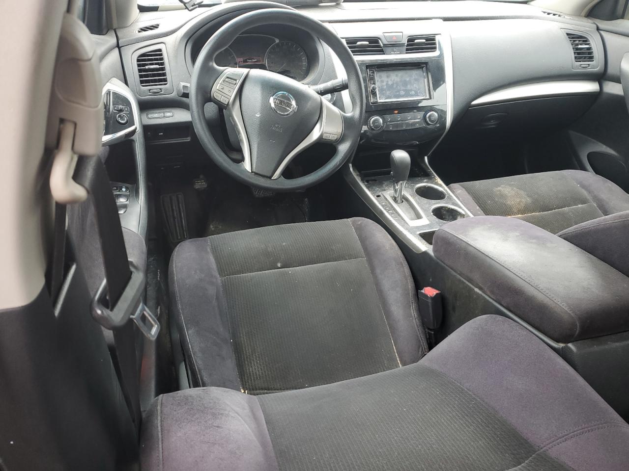 2013 Nissan Altima - Image 8