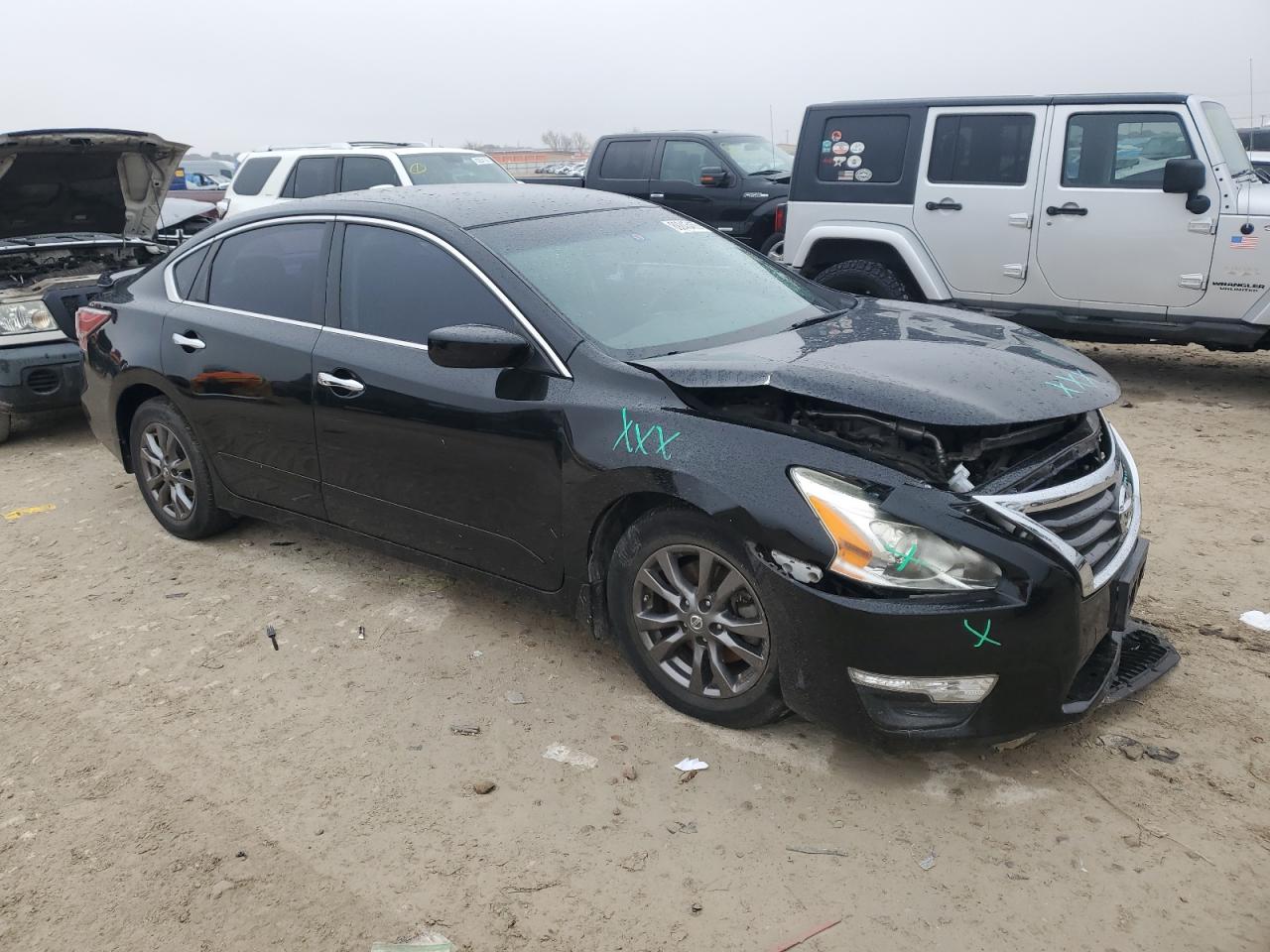 2015 Nissan Altima - Image 4