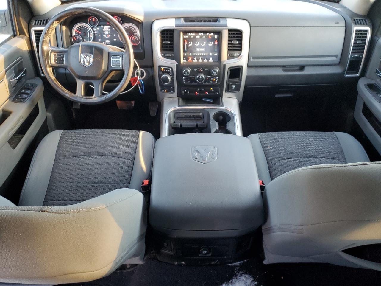 2020 RAM 1500 - Image 8