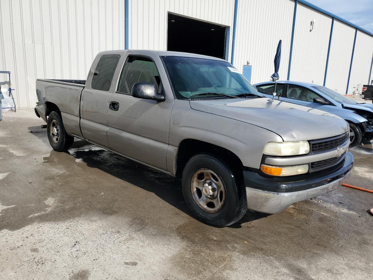 2001 Chevrolet Silverado - Image 4