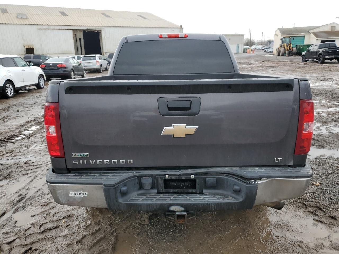 2011 Chevrolet Silverado - Image 6