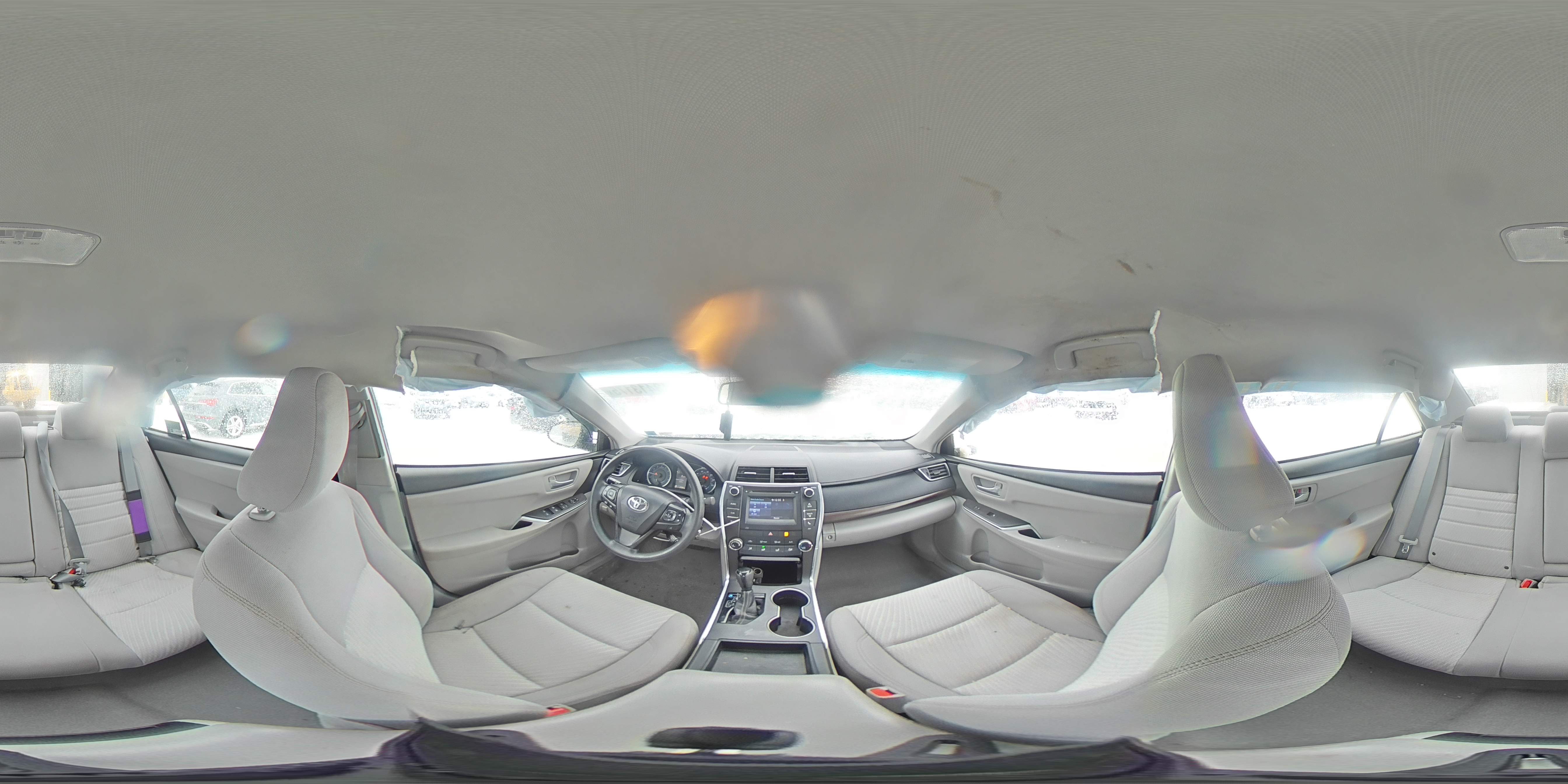 2016 Toyota Camry - Image 13