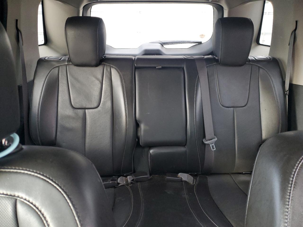 2017 GMC Terrain - Image 10