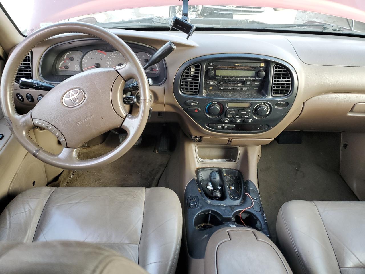 2004 Toyota Sequoia - Image 8