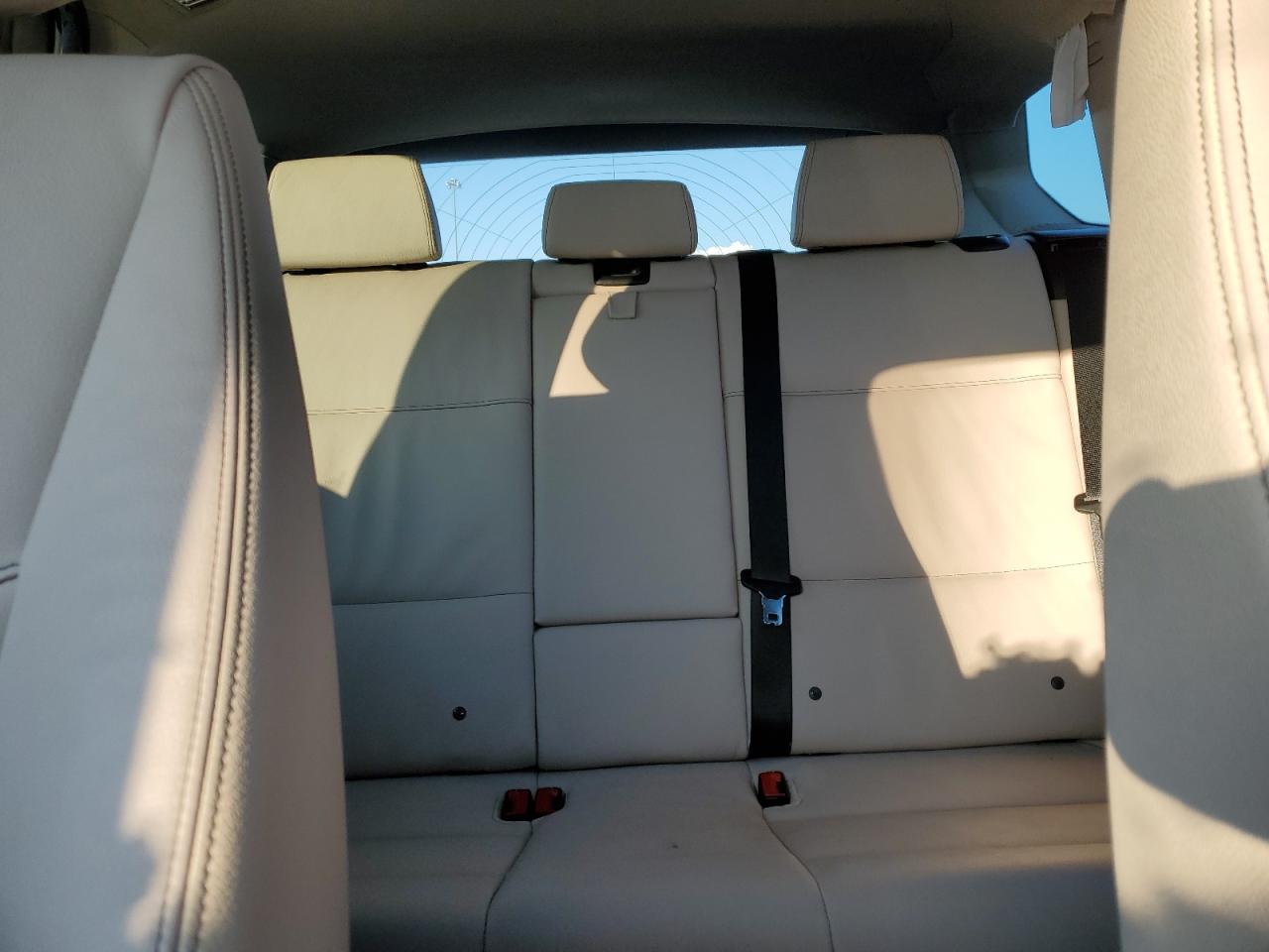 2017 BMW X3 - Image 10