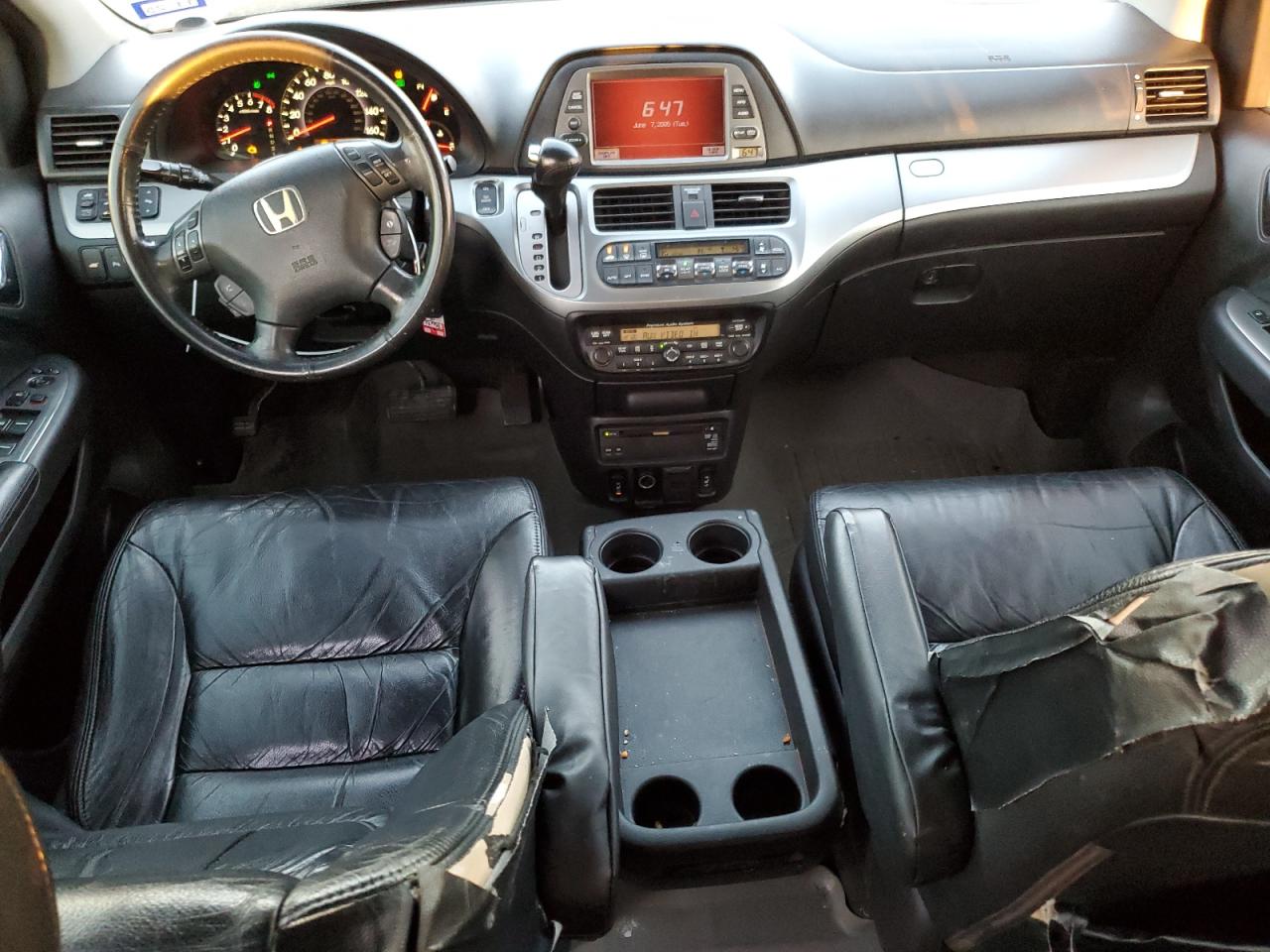 2008 Honda Odyssey - Image 8