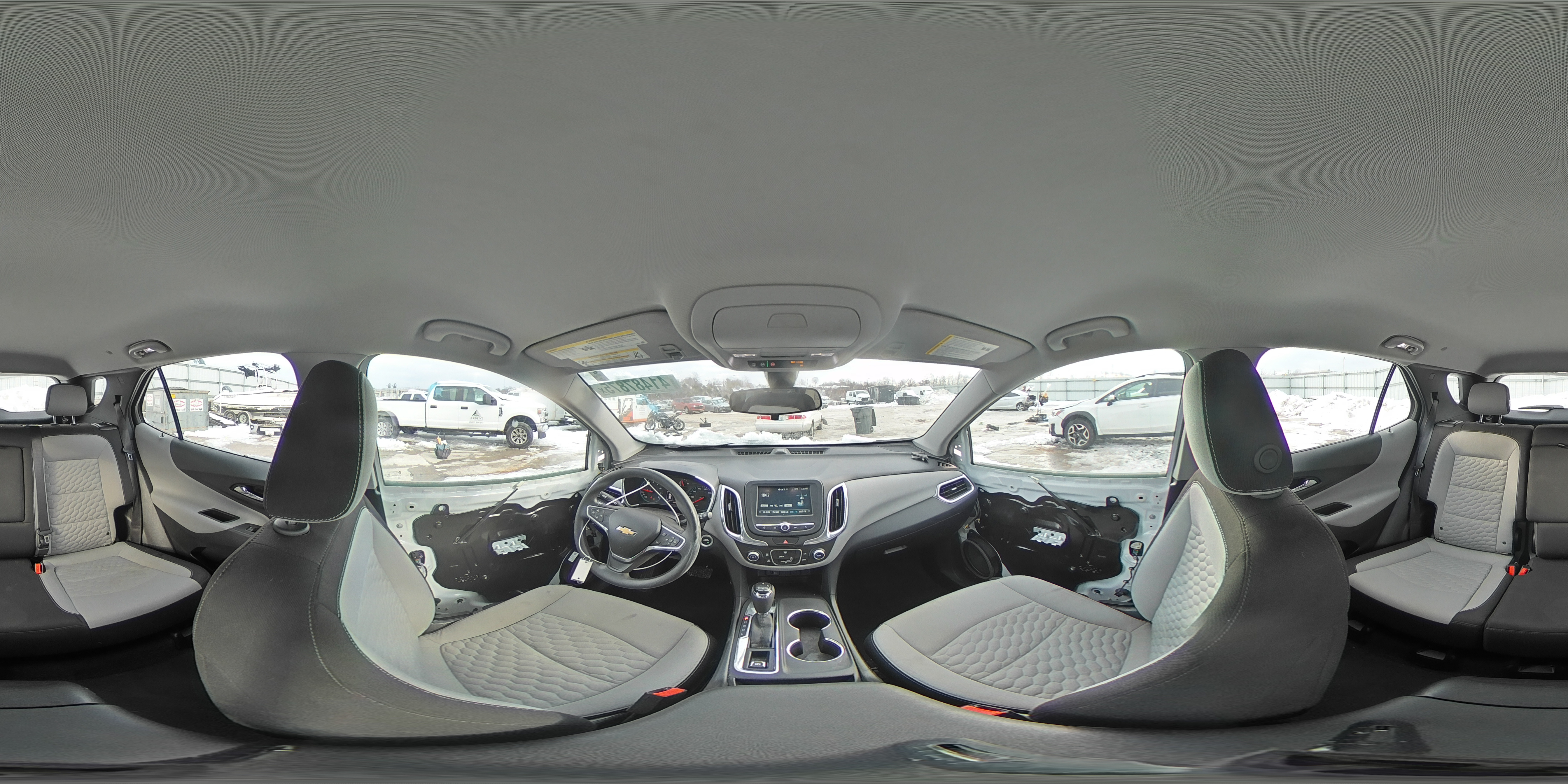 2018 Chevrolet Equinox - Image 13