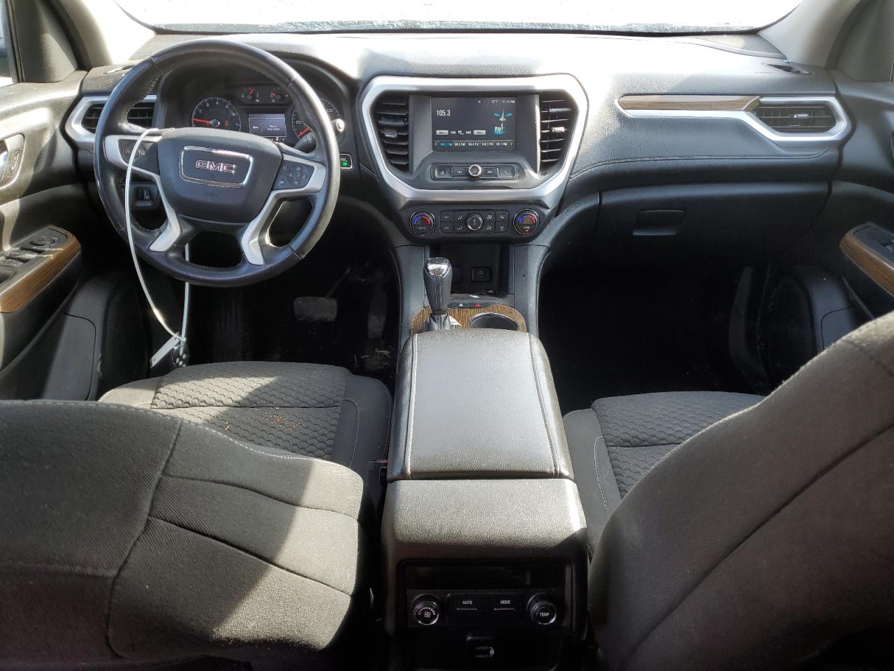 2017 GMC Acadia - Image 8